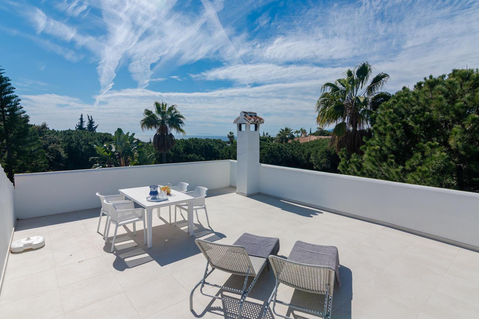 Great Villa Near Beach And Μαρμπέλλα Εξωτερικό φωτογραφία