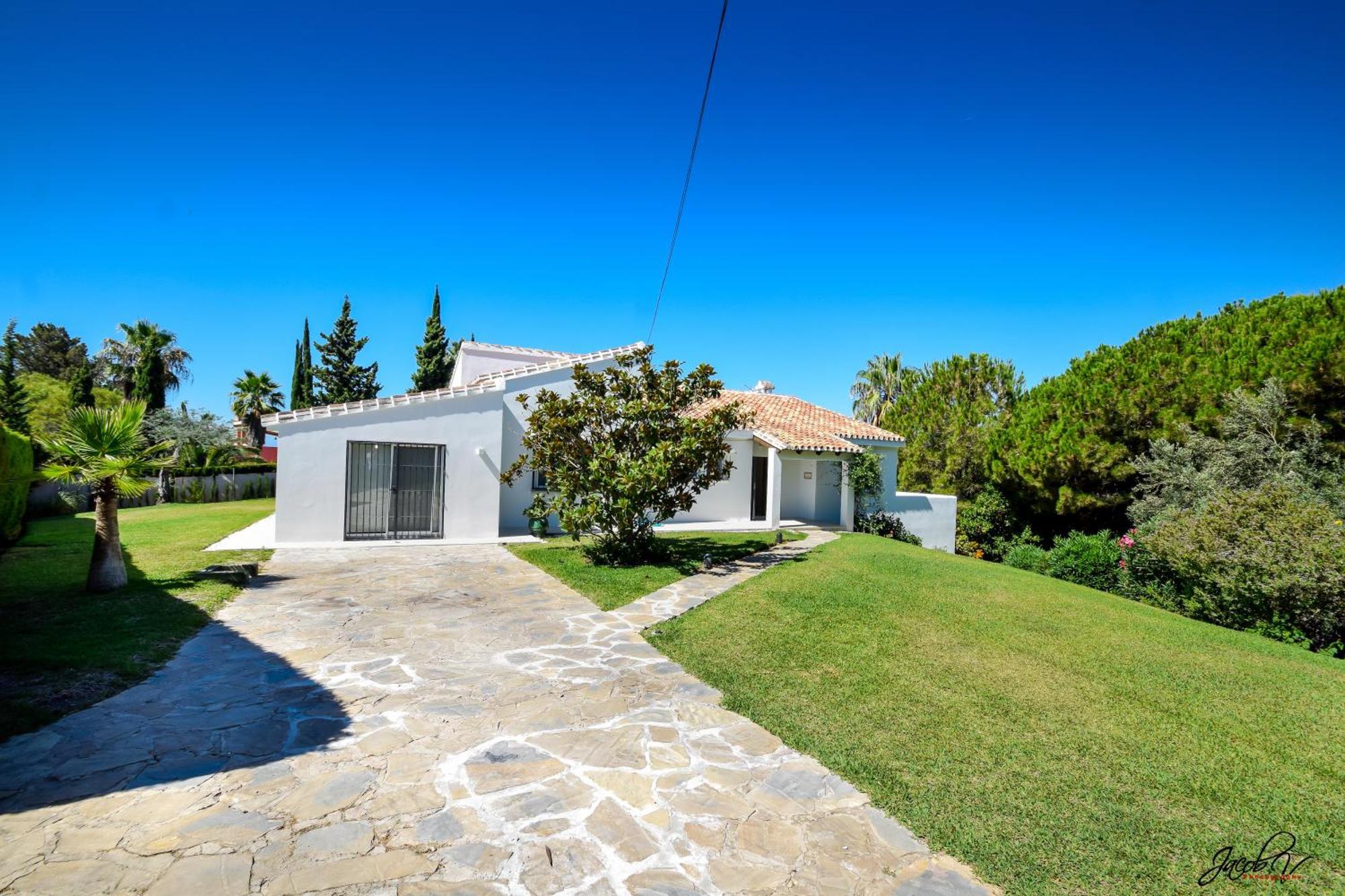 Great Villa Near Beach And Μαρμπέλλα Εξωτερικό φωτογραφία