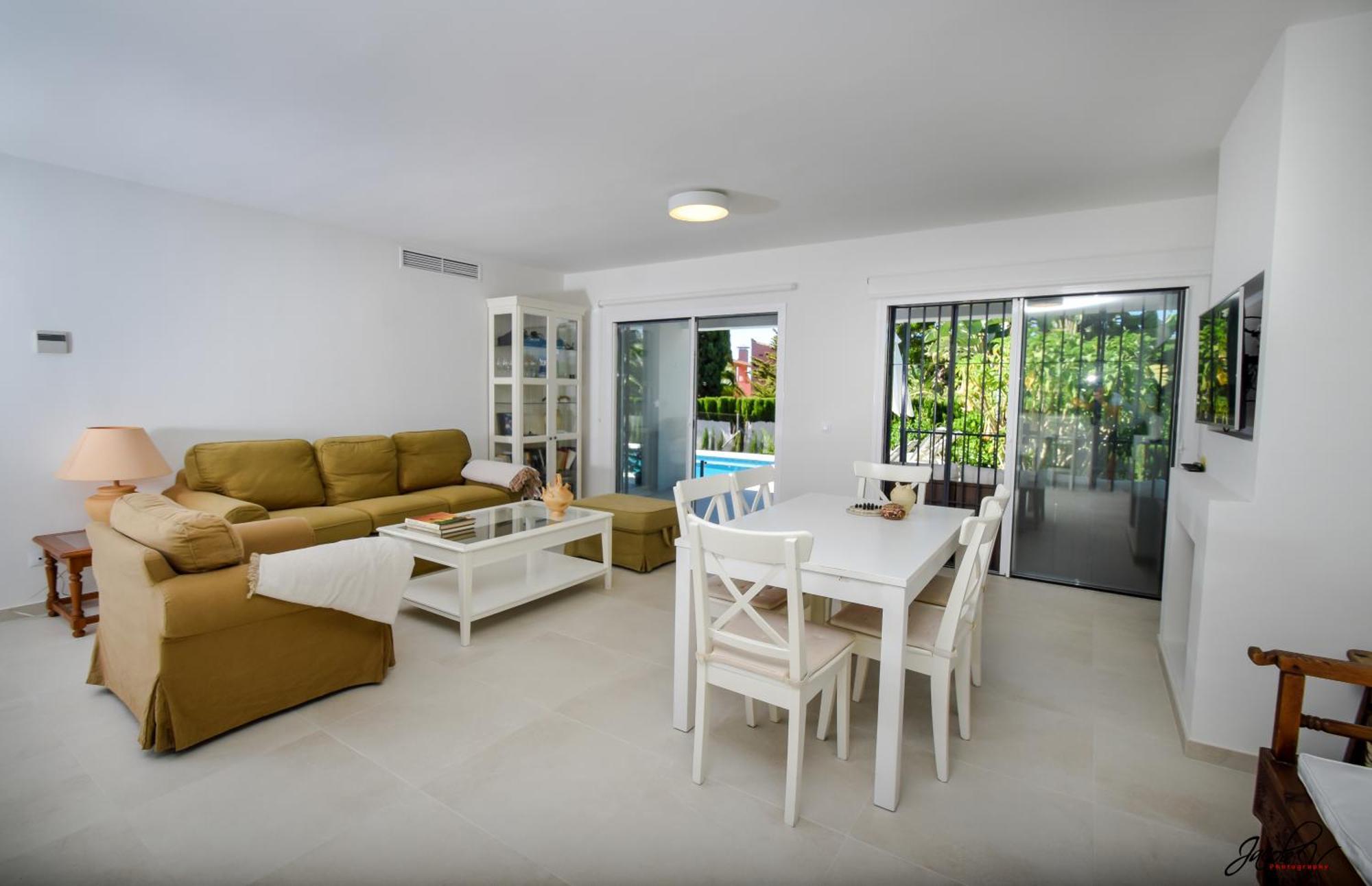 Great Villa Near Beach And Μαρμπέλλα Εξωτερικό φωτογραφία